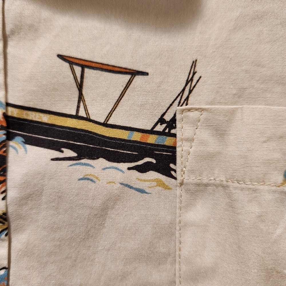 Salty Crew Men’s XL Hawaiian Fishing Shirt Boats Lobsters Surf Tropical Print - Picture 15 of 16